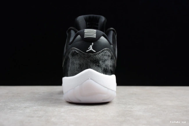 Air Retro 